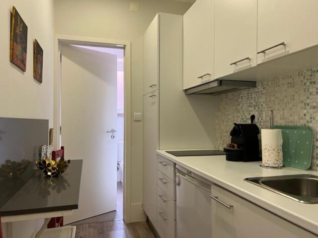 Fantastic 1 Bedroom Apartment At Roma Avenue - 1B Lisboa Εξωτερικό φωτογραφία